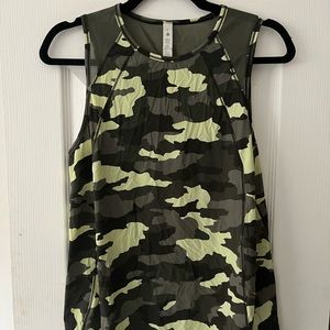 Lululemon Camo athletic top with mesh
